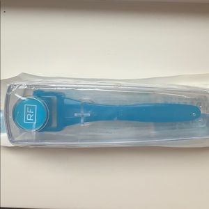 Rodan+Fields Redefine AMP Microexfoliating Roller